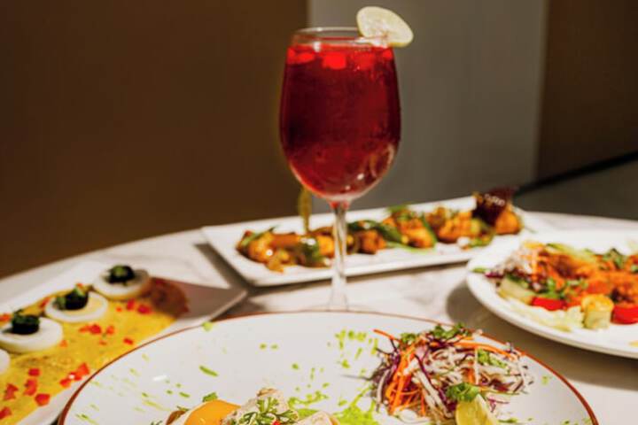 Dining 59 of 67