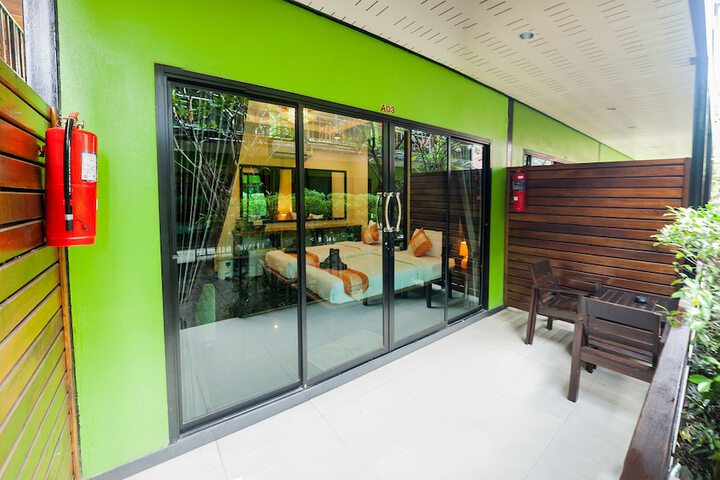 Terrace/Patio 20 of 33