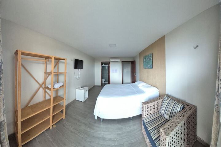 Room 3 of 24
