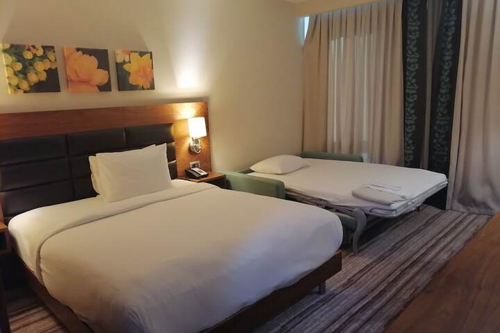 Room 8 of 49