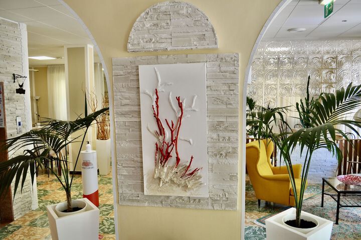 Hotel Interior 6 of 106