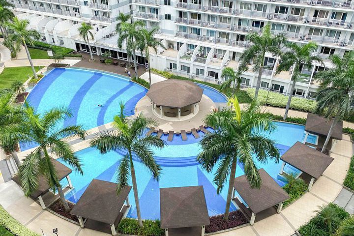 Pool 9 of 13