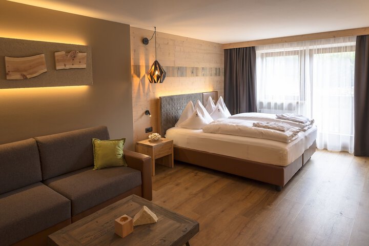 Room 9 of 62