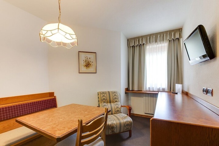 Room 22 of 70