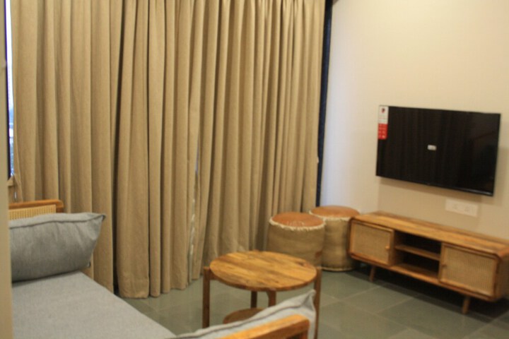 Room 35 of 57
