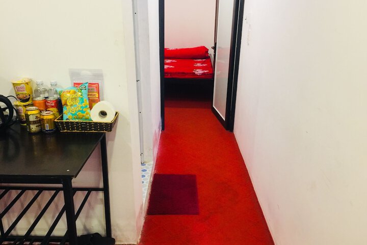 Room 6 of 57