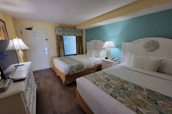 Room 4 of 35