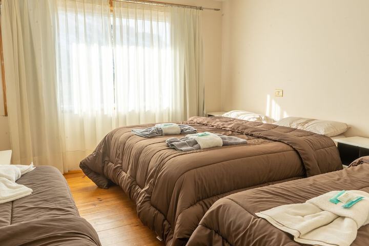 Room 3 of 40