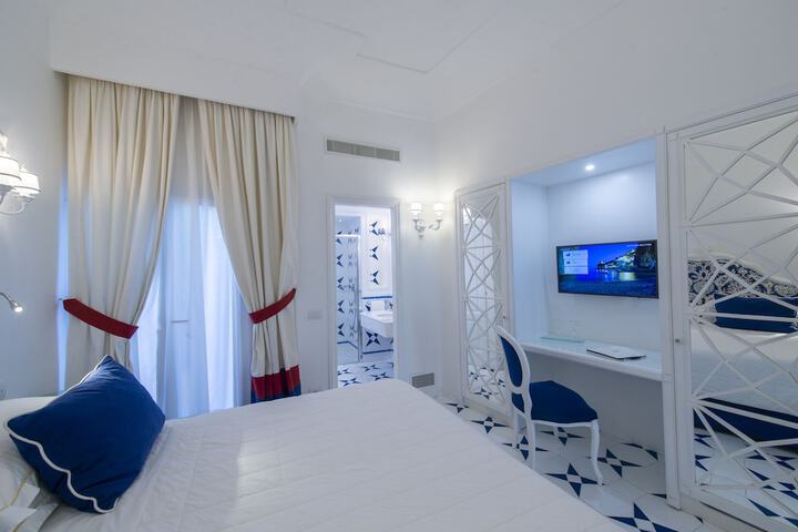 Room 56 of 260