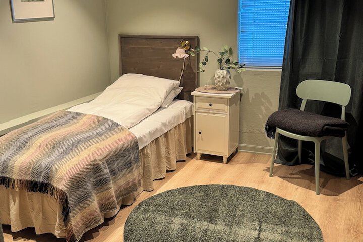 Room 7 of 92