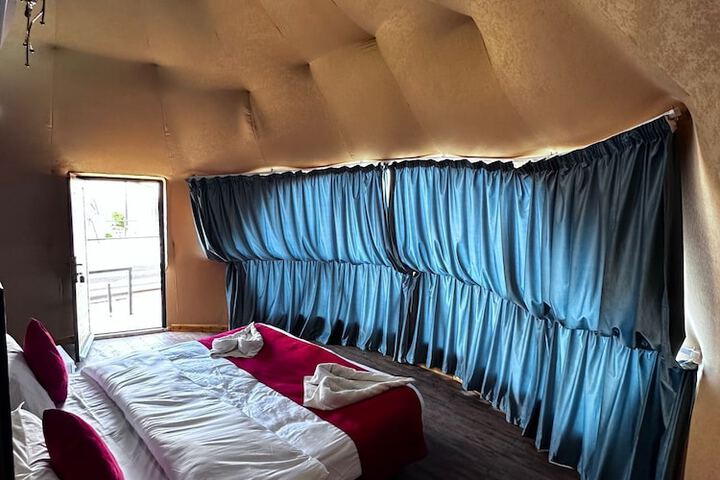 Room 45 of 88