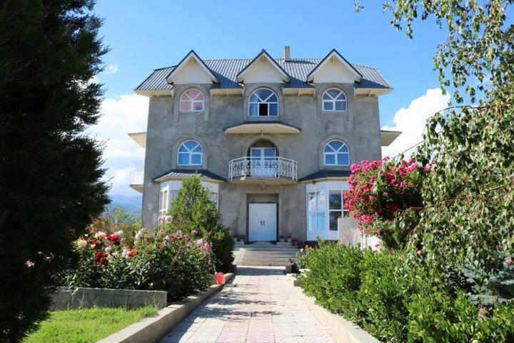 Property image 3
