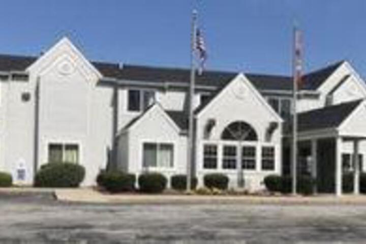 Microtel Inn by Wyndham Williamsville / Buffalo Airport