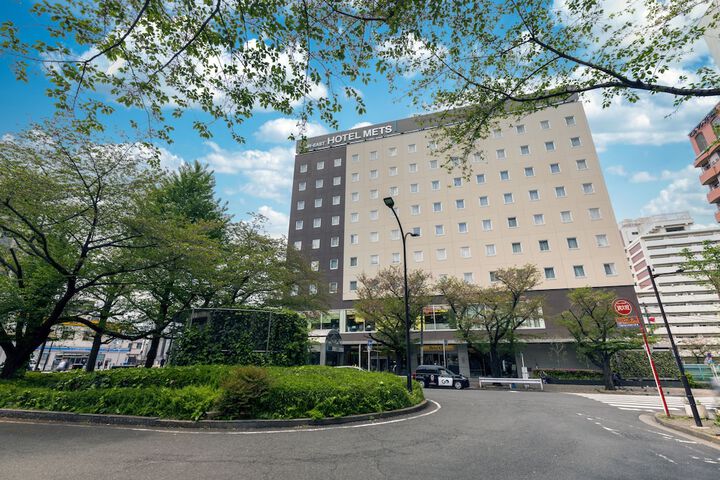 Hotel 27 of 34