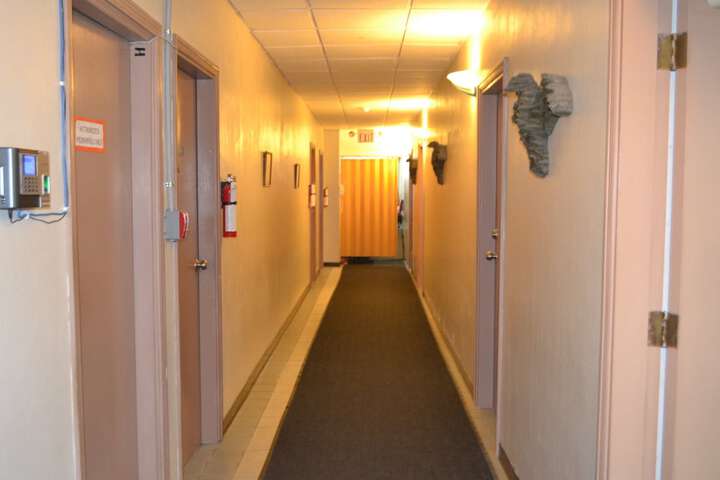 Ballroom/Hall 23 of 31
