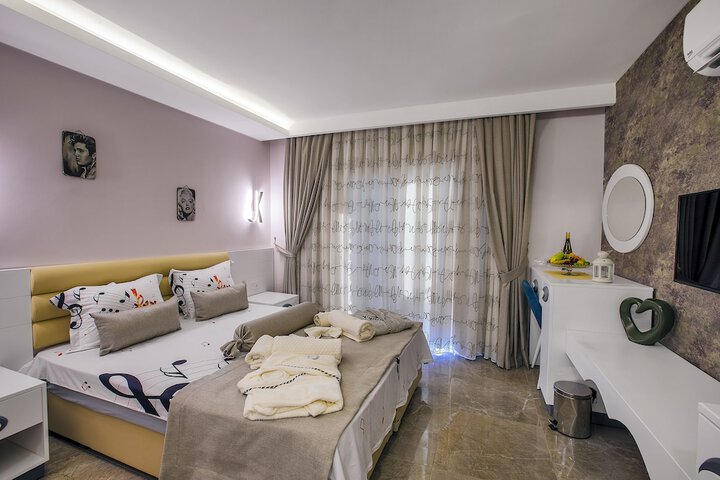 Room 28 of 119