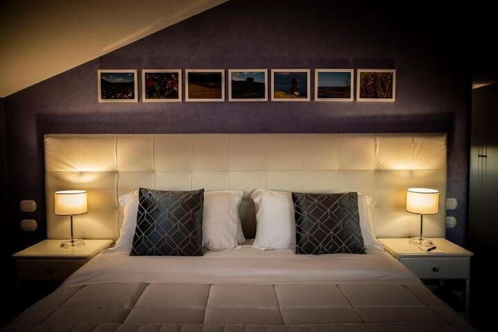 Room 2 of 35