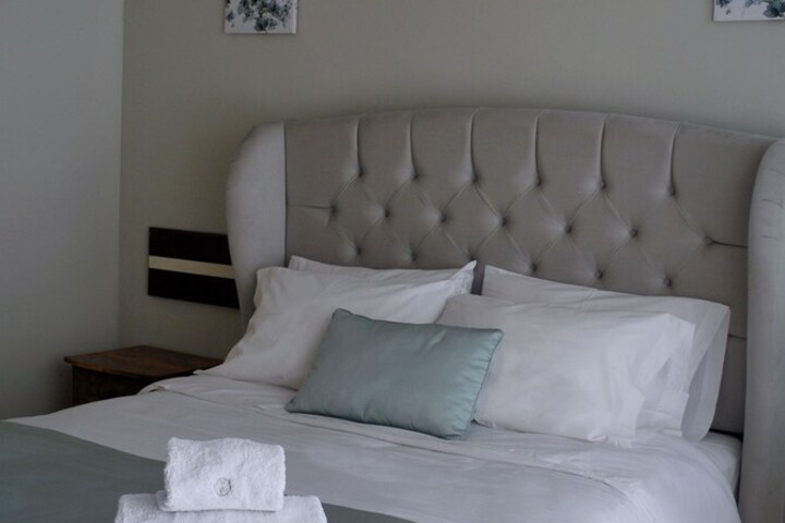 Room 10 of 27