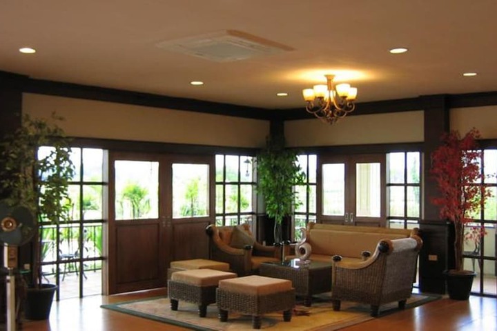 Lobby Entry