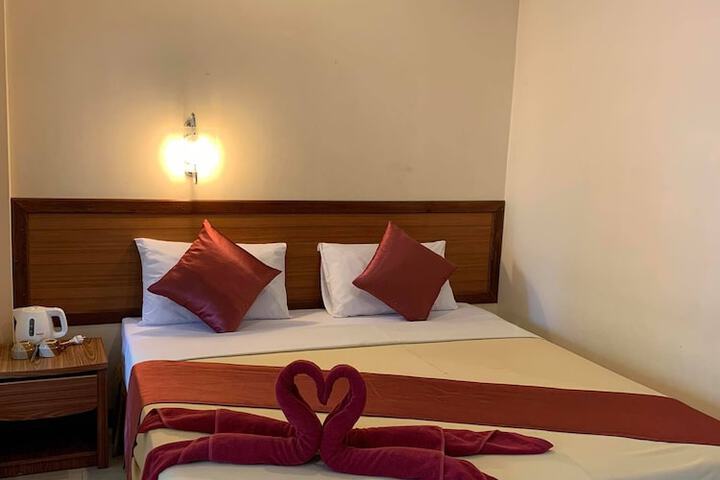 Room 29 of 81