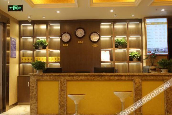 Hotel Interior 5 of 12