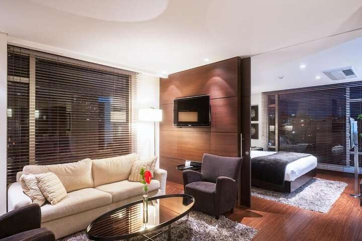 Room 3 of 35