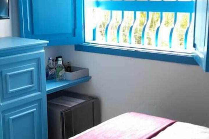 Room 8 of 41
