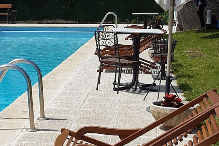 Pool 47 of 67