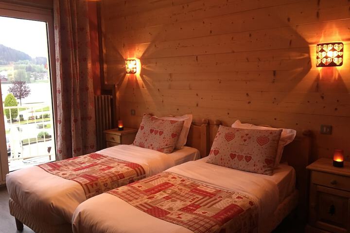 Room 8 of 31
