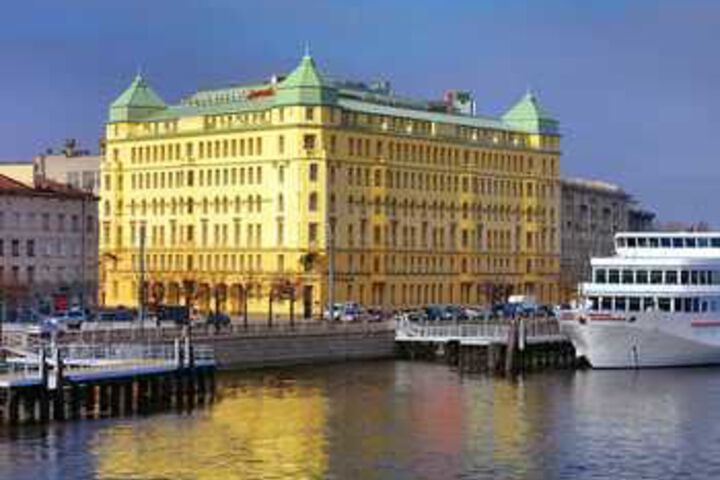 Courtyard by Marriott St. Petersburg Vasilievsky