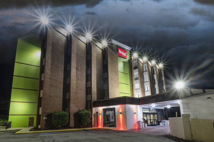 Hotel 41 of 42