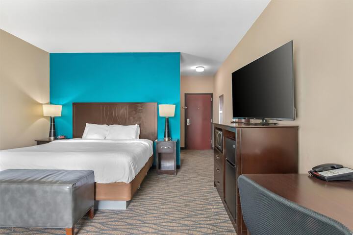 Room 21 of 40