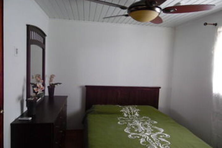 Room 7 of 17