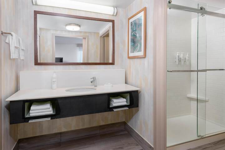 Clean Restrooms