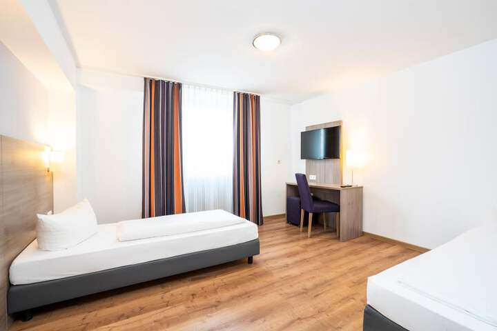 Room 9 of 55