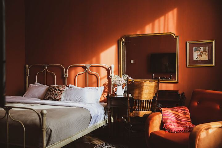 Room 15 of 29