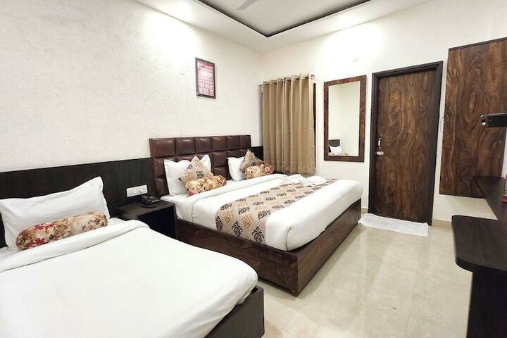 Room 38 of 64