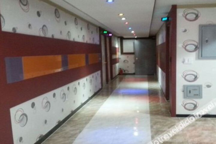 Hotel Interior 4 of 6
