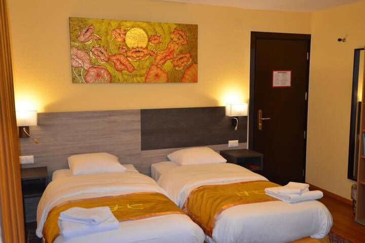 Room 42 of 56