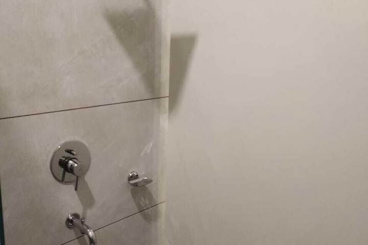 Room 41 of 53