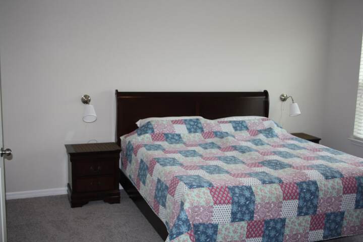 Room 2 of 30