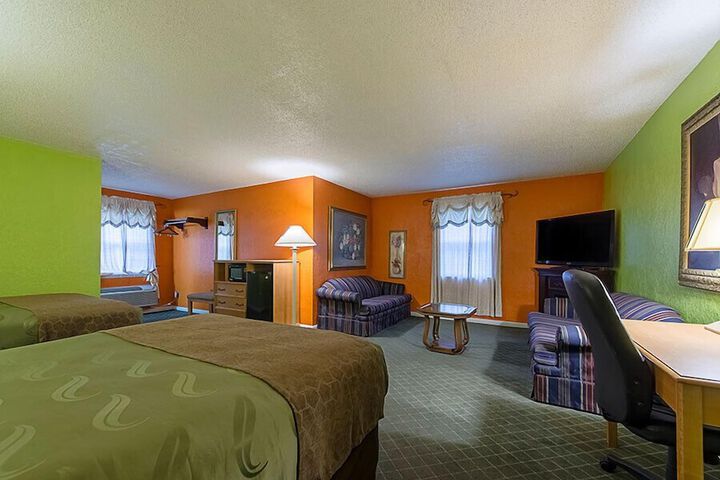 Room 16 of 26