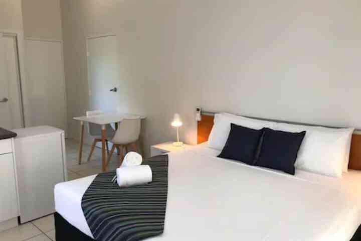 Room 15 of 138