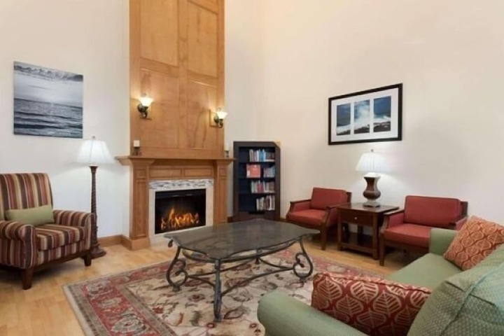 Lobby sitting area