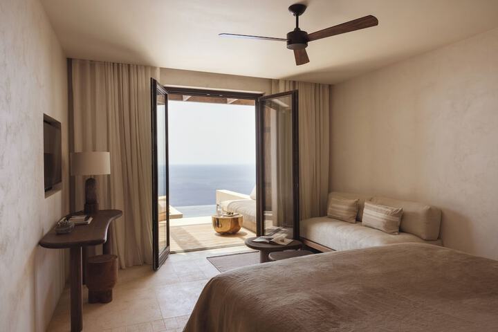 Room 14 of 73