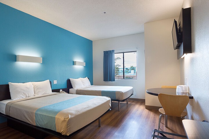 Room 20 of 59