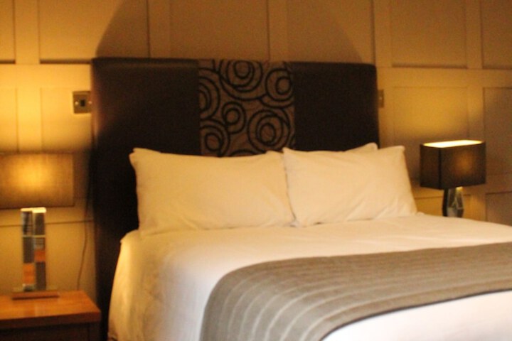 Room 13 of 35