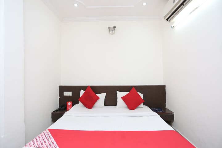 Room 25 of 26