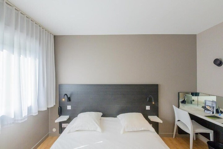Room 19 of 71
