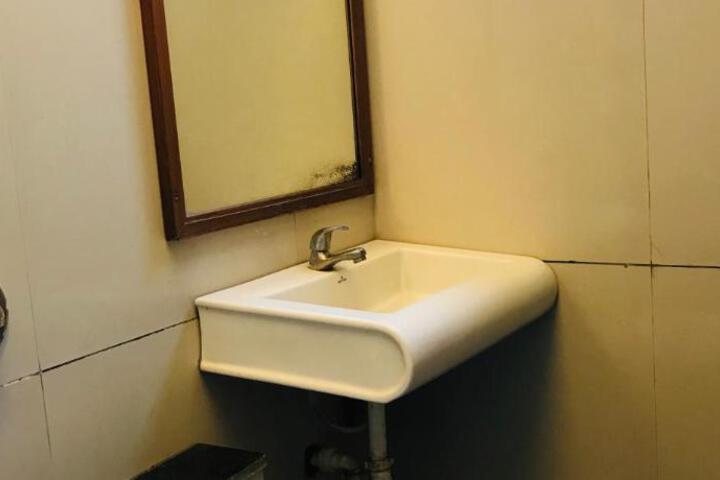 Liva Rooms